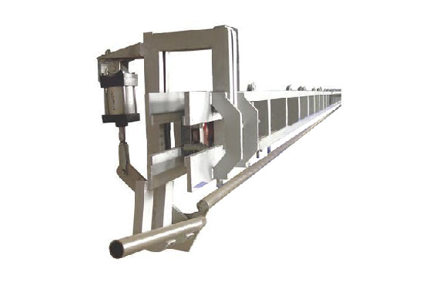 Carcass step conveyor